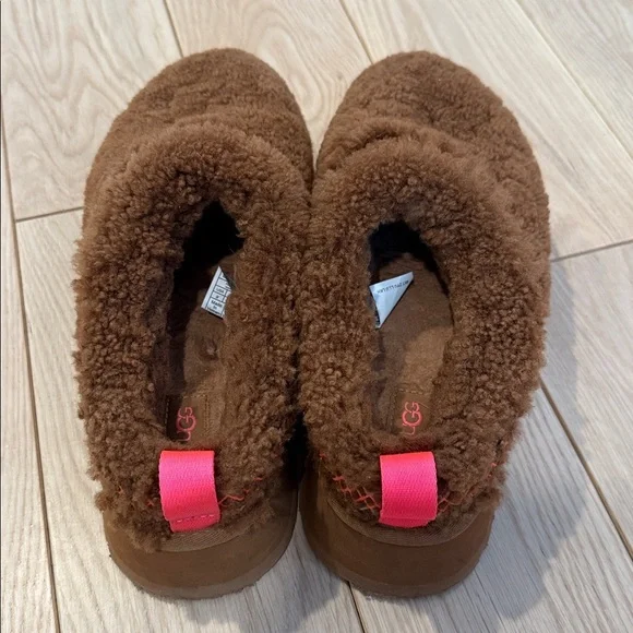 Ugg Tazz Braid Platform size 9 - Picture 3 of 5